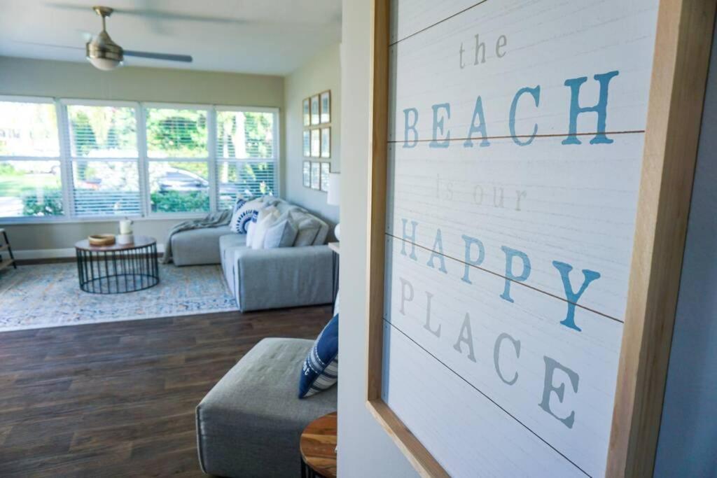The Beach House At Seascape Steps From The Beach, Marina And Shops! غرب شاطئ بالم المظهر الخارجي الصورة